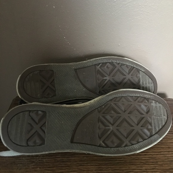 Converse - Picture 3 of 3